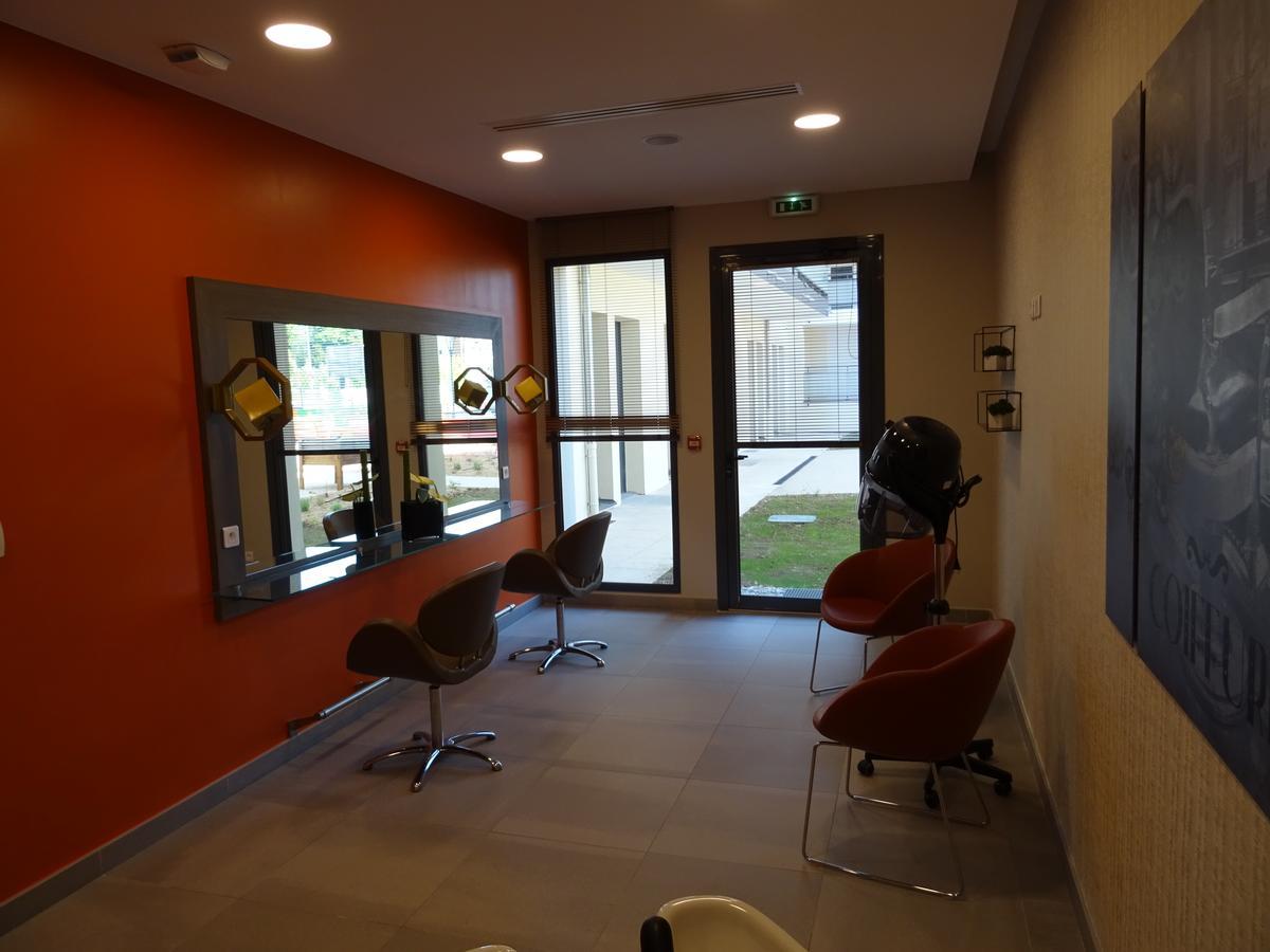 Domitys L'Art Du Temps Aparthotel Besancon Ngoại thất bức ảnh